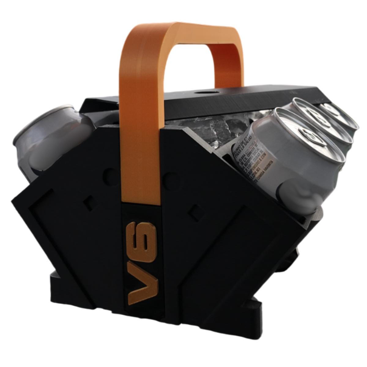 Hielera V6, Portalatas de bebidas, Insiparada en Motor V6
